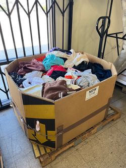 1x Pallet Amazon Walmart High Quality Women Clothing Mixed 400 piece