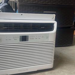 Frigidaire Portable Air Conditioner 