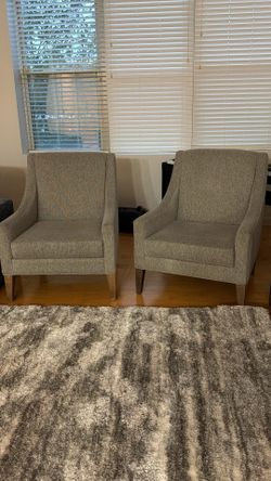 2 beautiful like new upholstered love seats