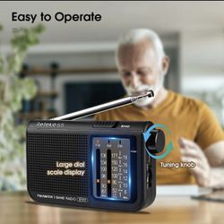 Brand NEW 
RETEKESS V117 Portable FM/AM/SW Radio Receiver Tuning 
in Sealed Retail Packaging
Battery Operated,
Great Gift for Senior