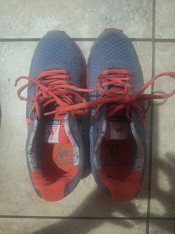 Whomen shoes