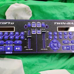 VocoPro Twin-Bank