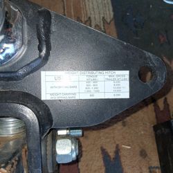 Anti Sway Leveling Hitch With Accessories 