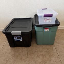 3 Plastic Storage Bins