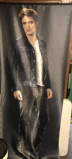 Edward Cullen/Robert Pattinson life size scroll