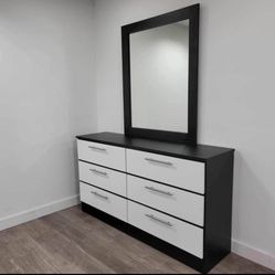 White And Black Dresser With Mirror 