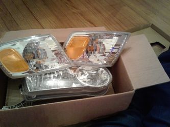 Toyota Corolla right headlight and left and right signal lights