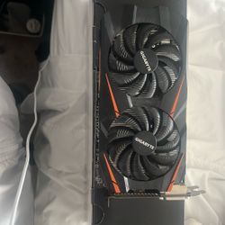 GTX 1060 Gigabyte Windforce  (Like New)