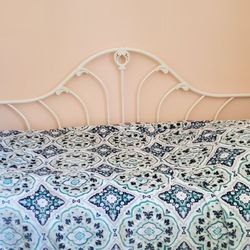 Metal Trundle Daybed