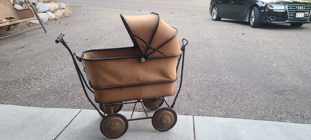 Antique Baby Buggy