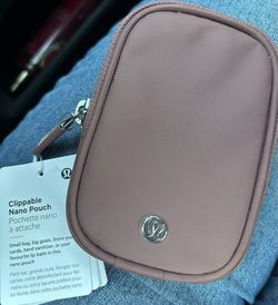 Clippable Nano Pouch