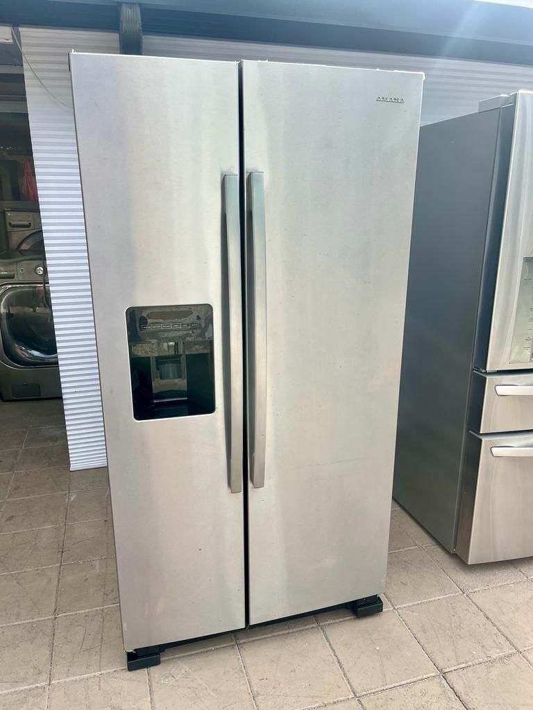 Side-By-Side Refrigerator, Stainless Steel 3 months warranty delivery dade and broward