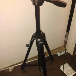 Onn Tripod P⁰