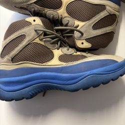 YEEZY DESERT BOOTS TAUPE BLUE SIZE US 12.5 FITS SIZE 11  NO BOX