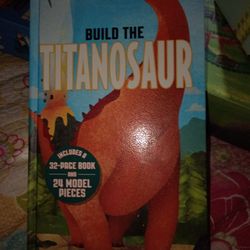 TITANASUAR BOOK AND 2FT MODEL BRAND NEW
