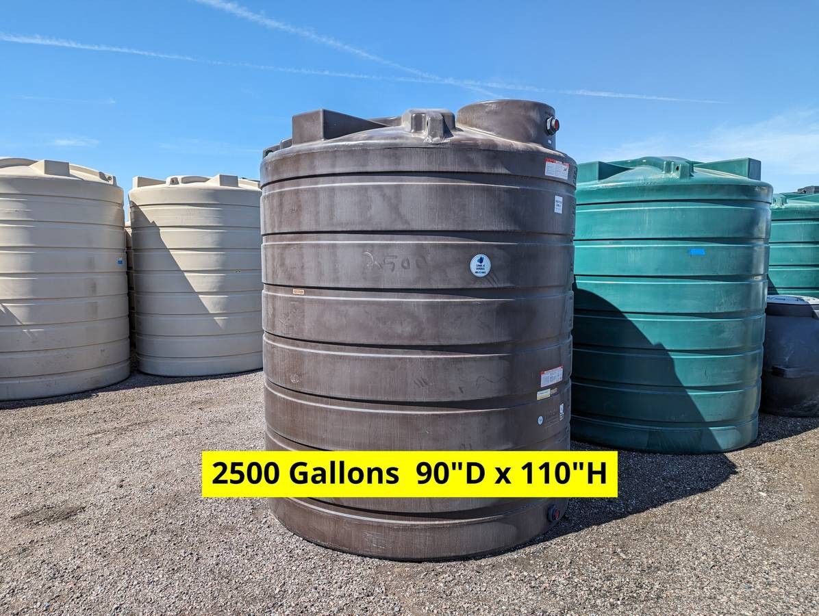 2500 Gallon Vertical Water Storage Tanks