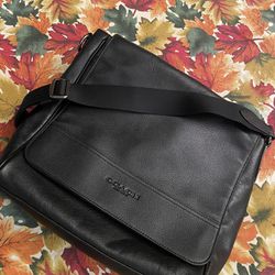 Authentic Leather coach messenger bag