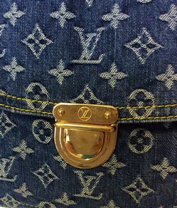 Vintage Louis Vuitton Denim Plat Pochette Bag