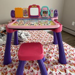 Vtech table/drawing table