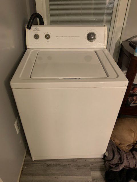 Roper washing machine good in Columbia$180.00
