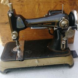 Wards Brunswick Antique sewing machine