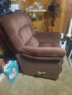 LaZBoy Plum Color Fabric Manual Rocker/Recliner 
