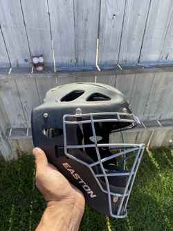 Easton catchers mask