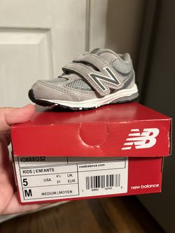Infants 5M New Balance Sneakers