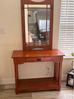 Entry table and Mirror