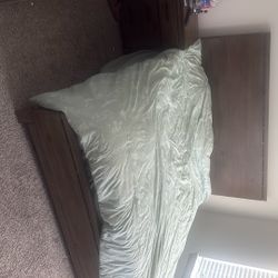 Cali King Frame And Bed 2 Night Stands