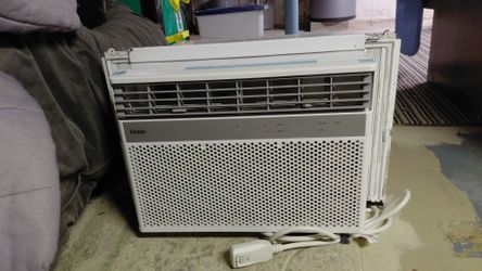 Haier Electronic Window Air Conditioner Unit