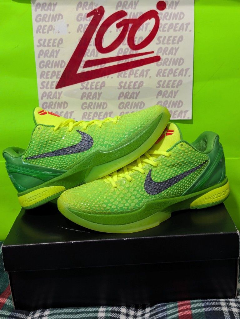 Kobe Protro 6 Grinch 9M USED