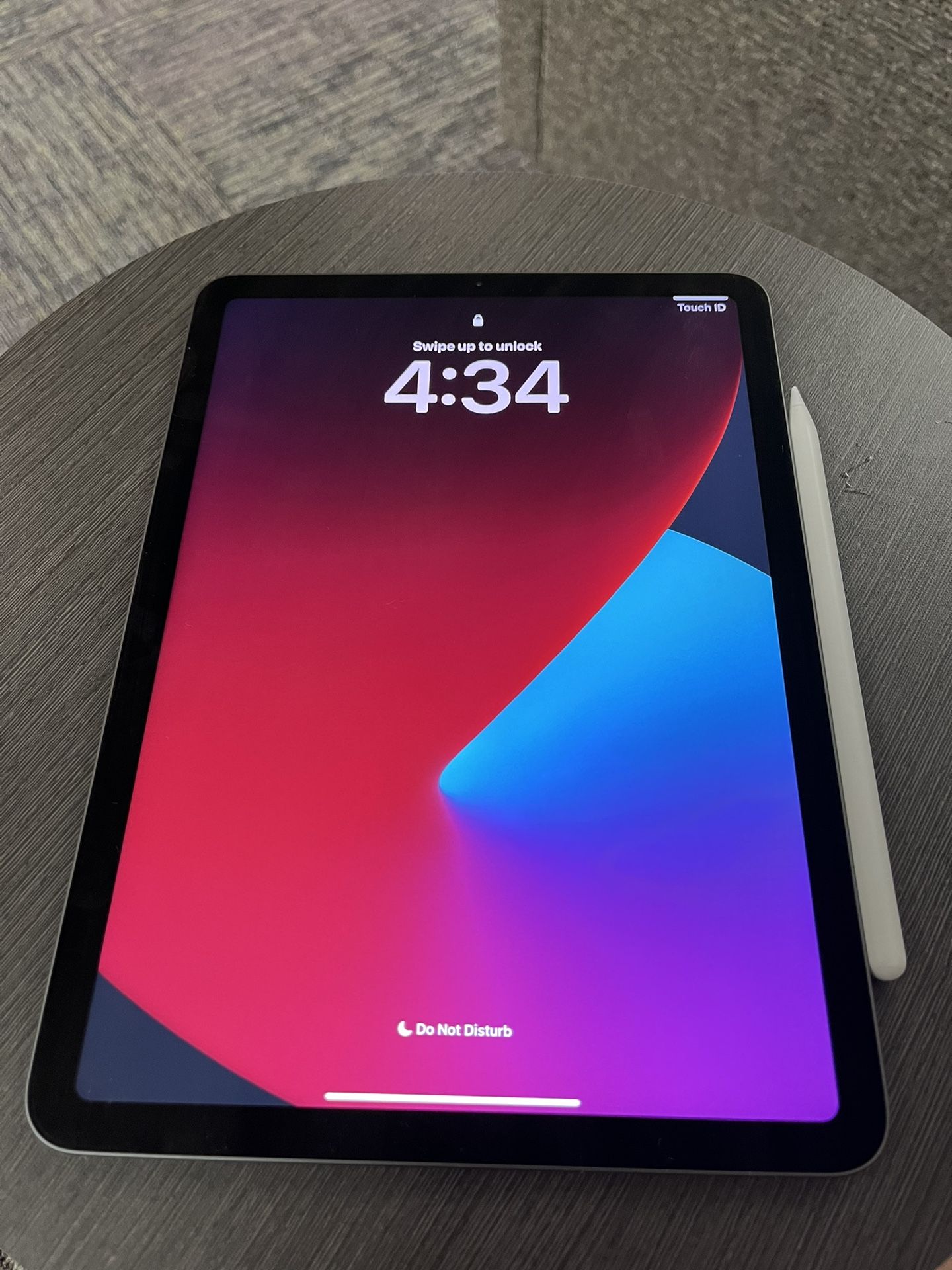 IPad Air 4th Generation w/ Apple Pencil