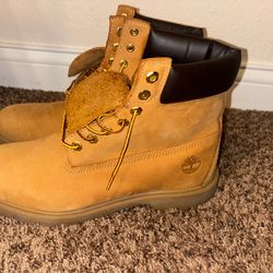 Timberlands boots size 11