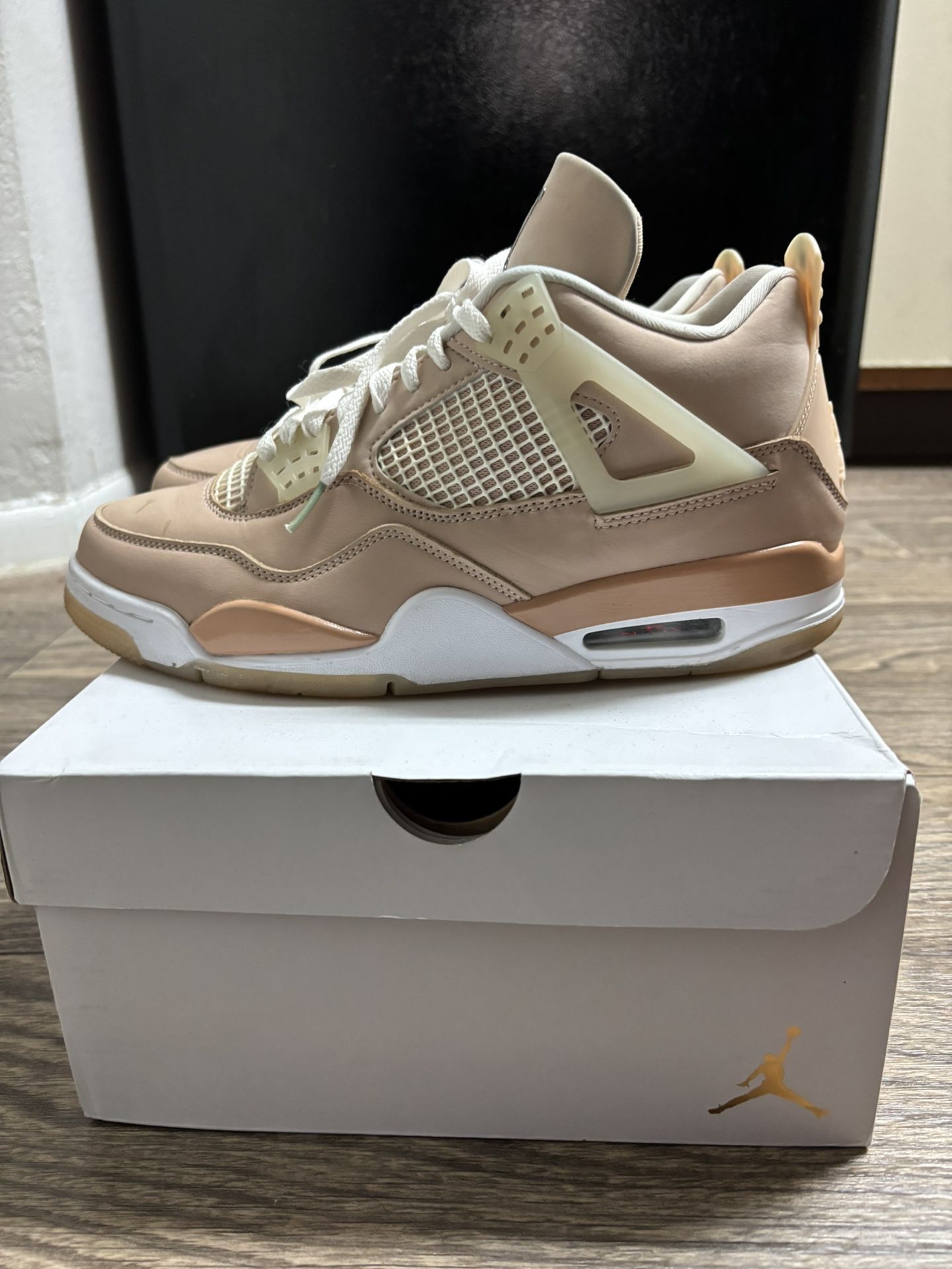 Jordan Retro 4 Shimmer