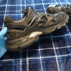 BALENCIAGA  SNEAKERS