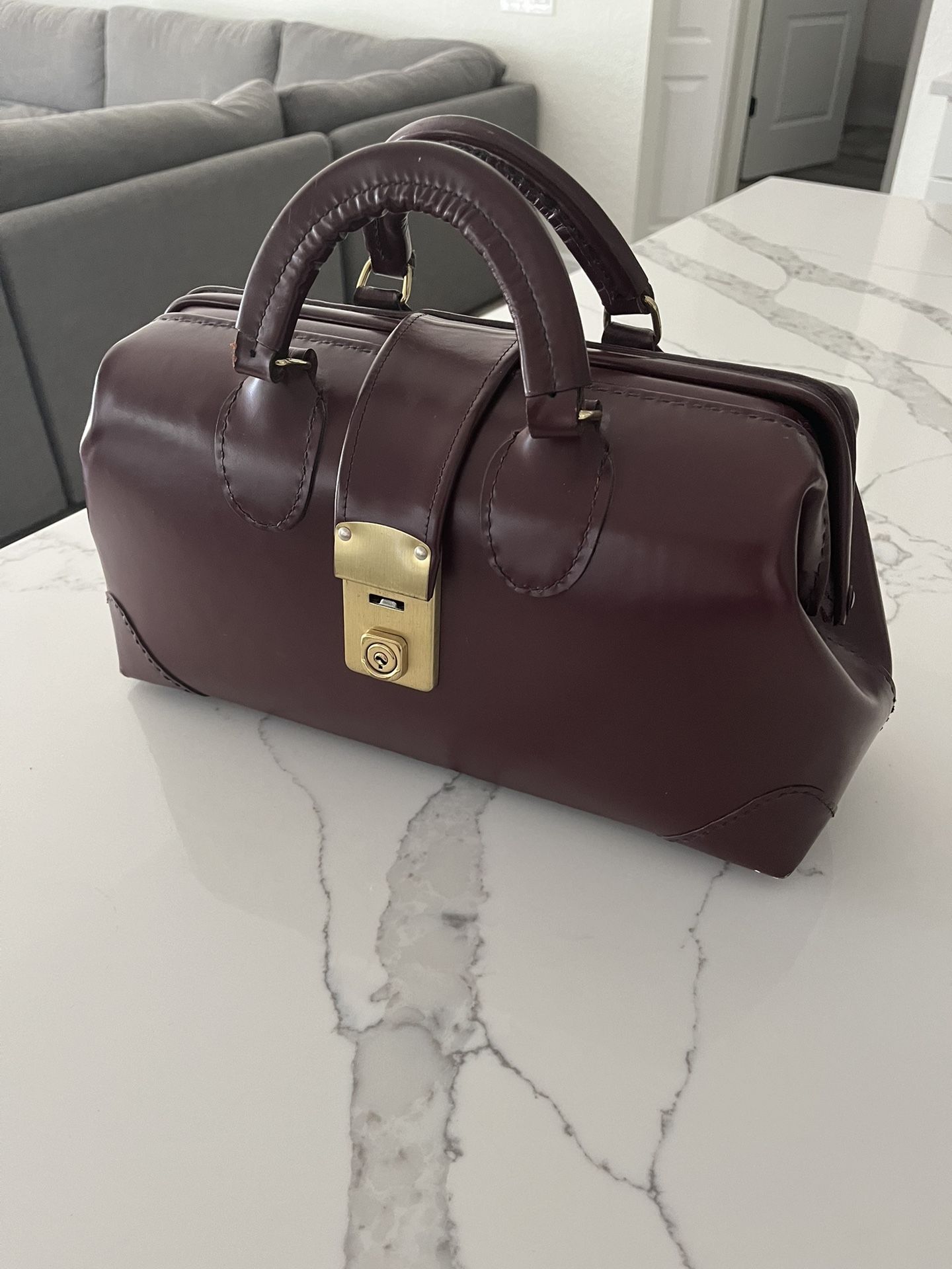 Doctor Bag Professional Case Inc