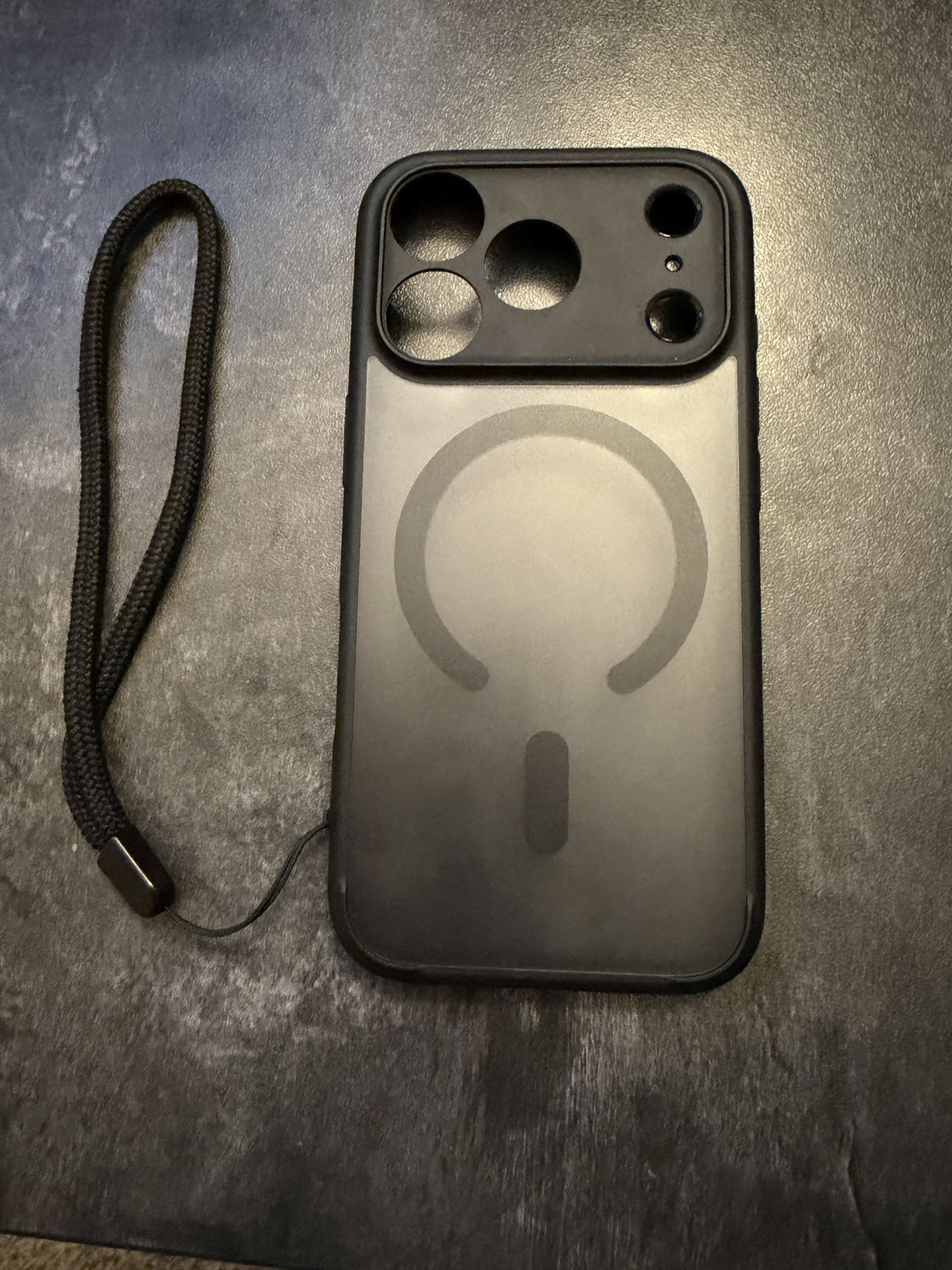 Spigen Iphone 17 Pro Phone Case