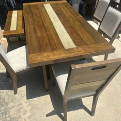 Dining Room Table 