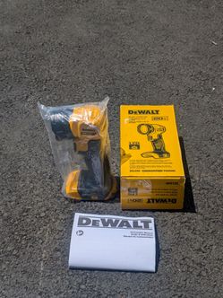DEWALT 20V MAX Cordless LED Work Light – New