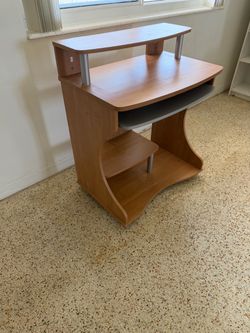 Wood Computer Desk with Keyboard Tray