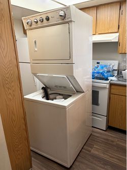 Whirlpool stackable washer/dryer $749