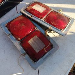 Trailer Or Truck Tail Light Assembly
