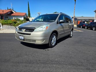 2004 Toyota Sienna AWD
