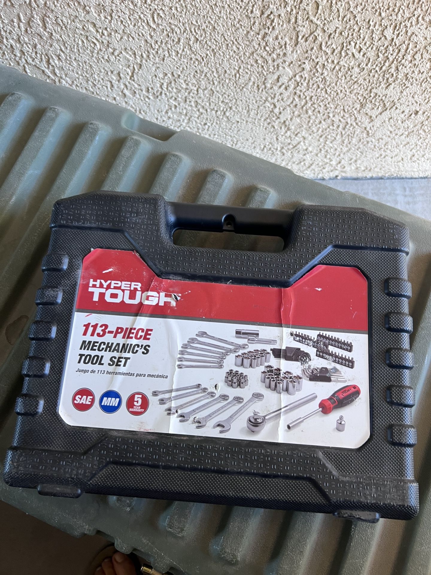 Hyper Tough 113-Piece Mechanic’s Tool Set - SAE & Metric