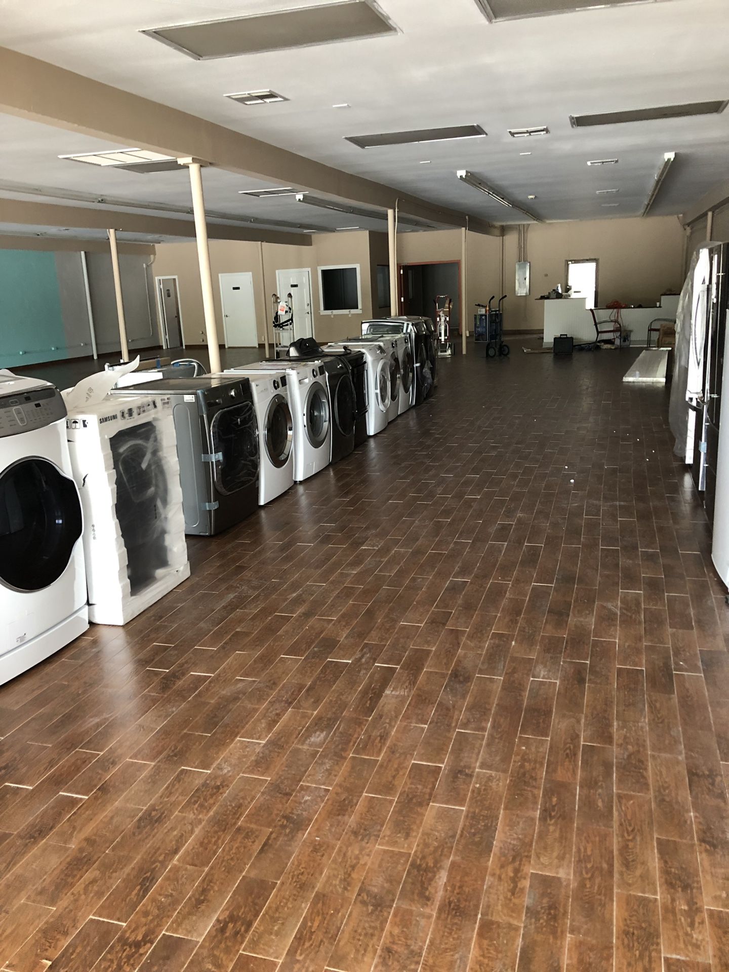 Home appliances discount 2215 veterans memorial Blvd keener LA 70062 or call {contact info removed}