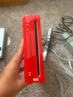 Red nintendo Wii
