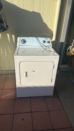 Dryer machine whirlpool