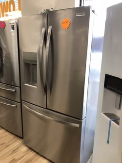 Frigidaire Fridge 