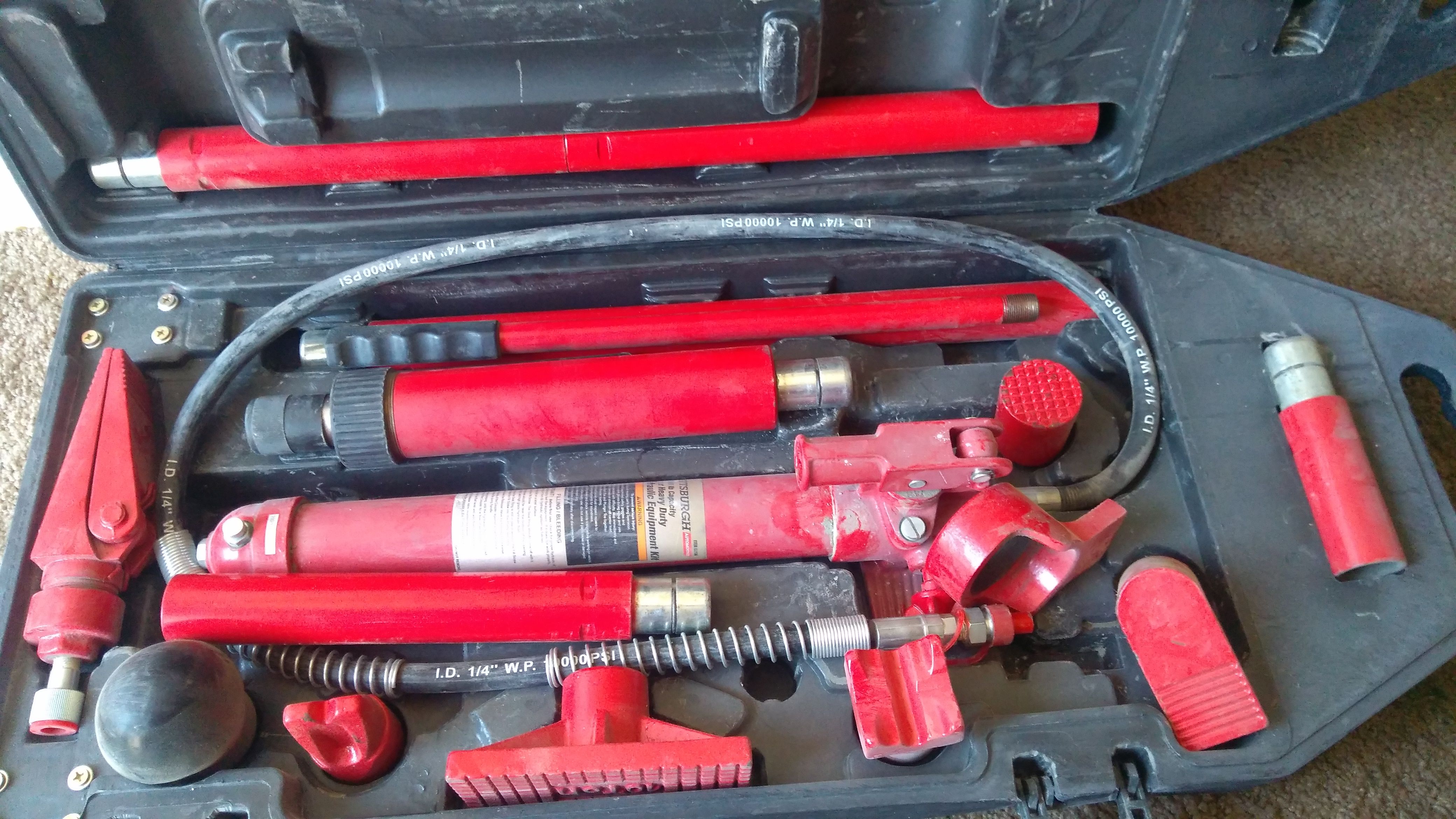 PITTSBURGH 20,000LB PORTA POWER Hydraulic equipment kit
